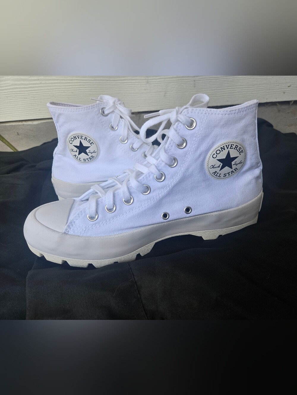 Converse Chuck Taylor White High-Top Canvas All Star Sneakers